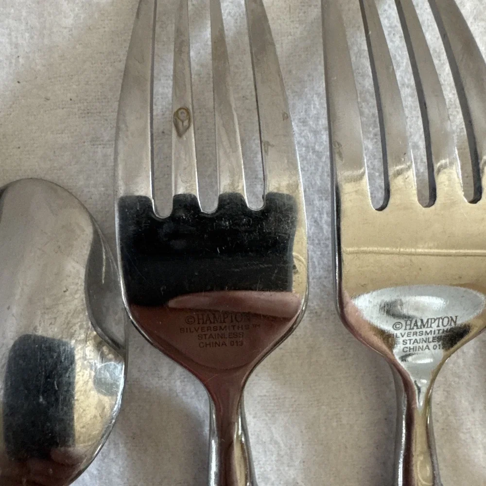 Hampton Silversmiths HSV74 3 Bands 8 Pieces forks, spoons Flatware Silverware